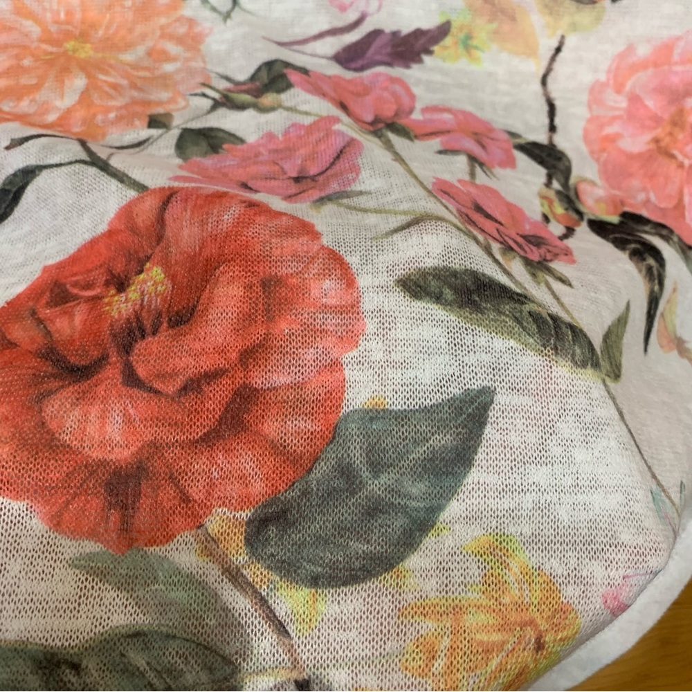 Floral mock neck tank top - Picture 6 of 10
